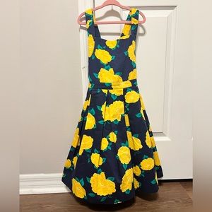 Beautifully Girls Dress, like new
